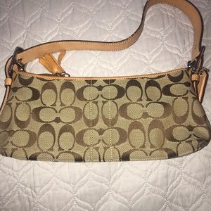 Coach handbag in really good condition